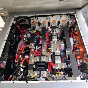 電機(jī)和電機(jī)控制器